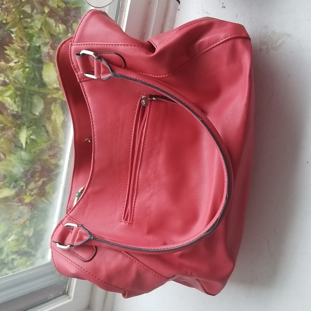 Handbag - Picture 2 of 3